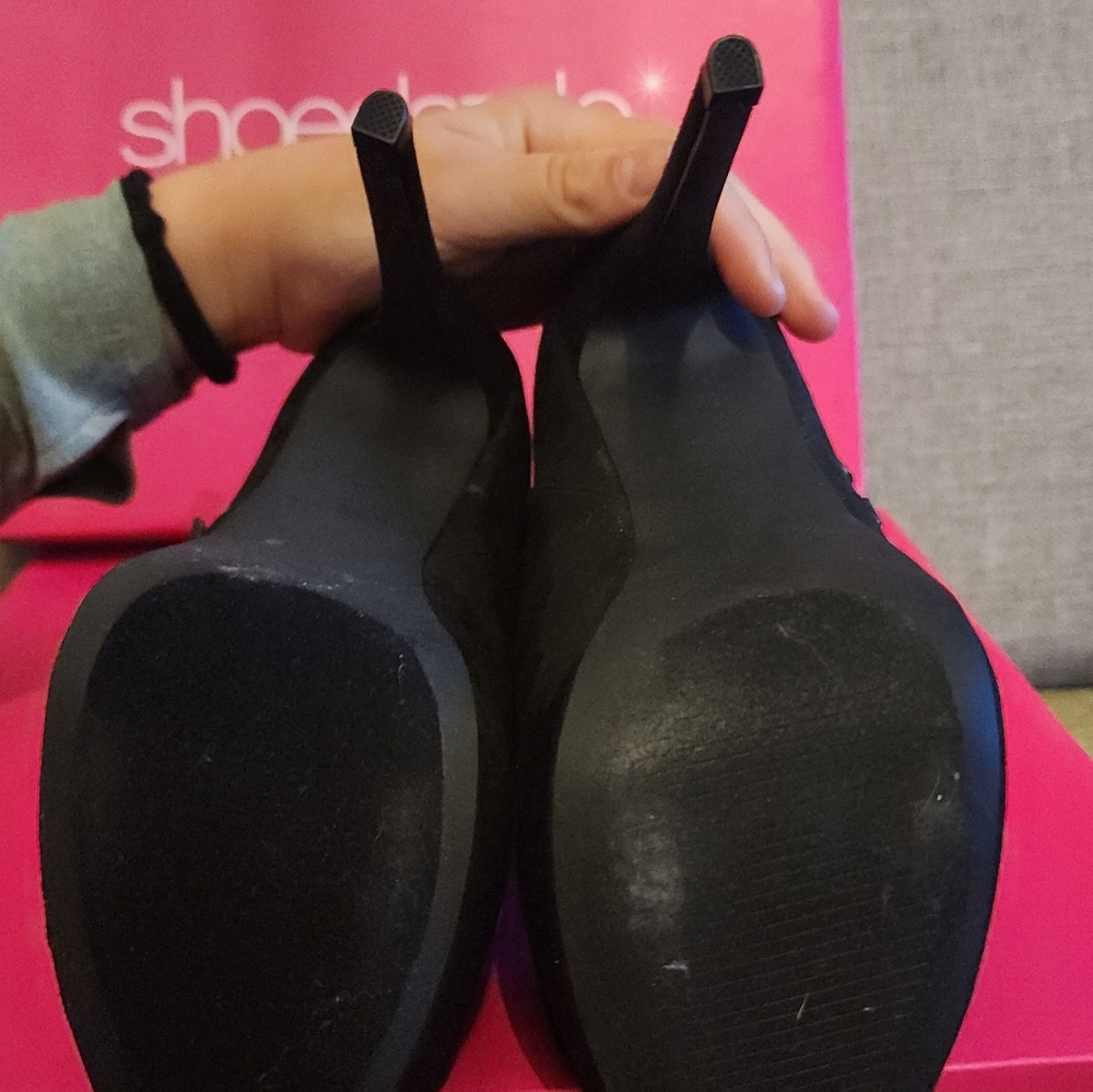 High heels - Picture 4 of 5